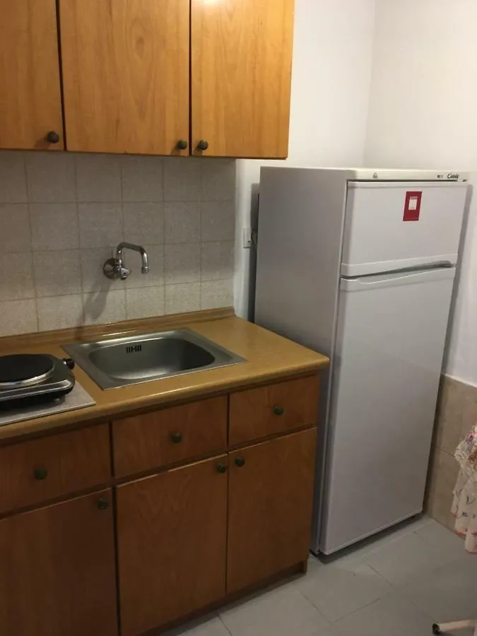 Rooms Katerina Τορώνη